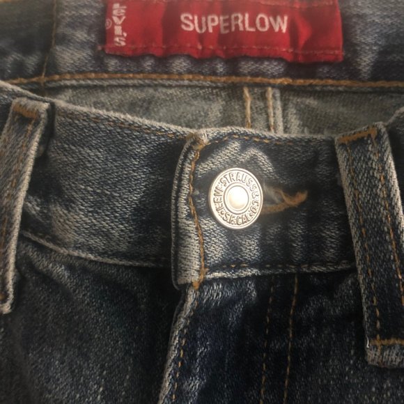 ๐ Levi's Jeans Super Low Size 1 - Picture 2 of 6